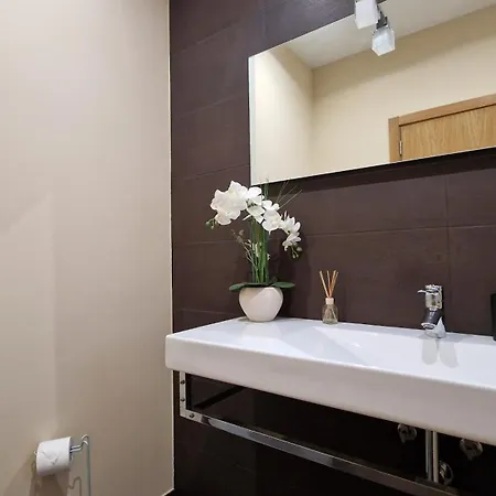 Mon Rêve Portugais By Lovelystay * Funchal (Madeira)